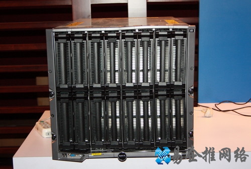 刀片式服务器 刀片式服务器