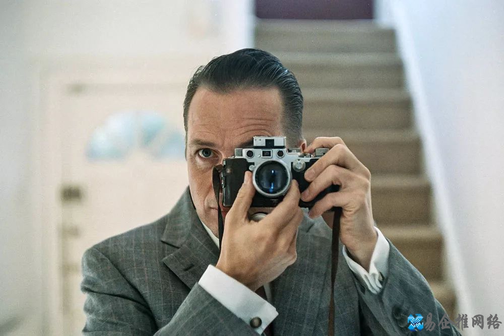 旁轴相机是什么意思，旁轴相机和单反相机的优缺点