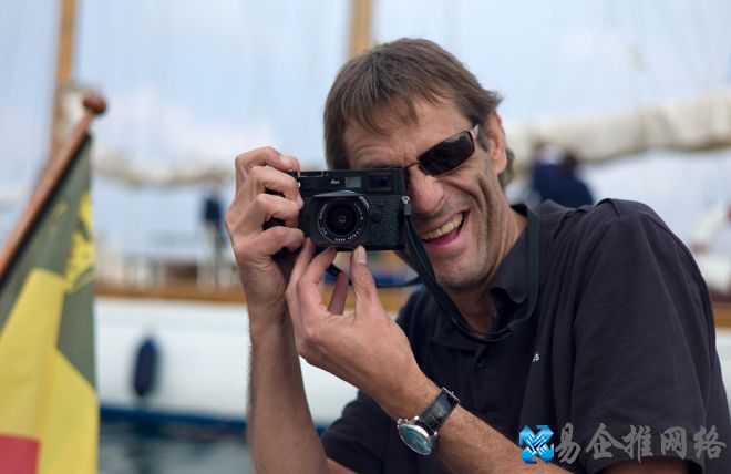 旁轴相机是什么意思，旁轴相机和单反相机的优缺点