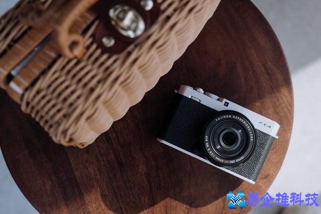 新手摄影买什么相机好，新手摄影入门相机推荐