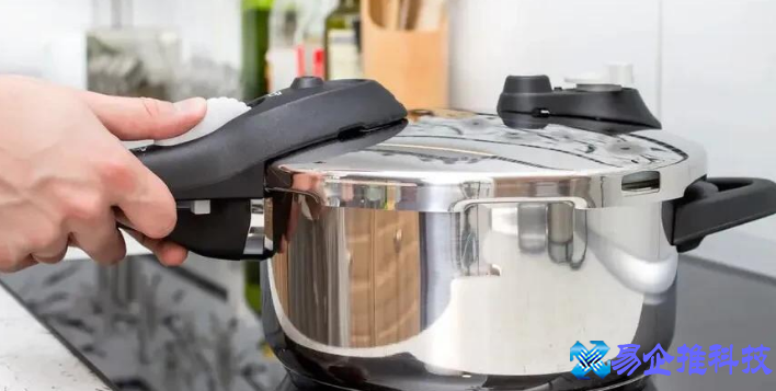 电压力锅和高压锅那个好用？电压力锅和高压锅区别