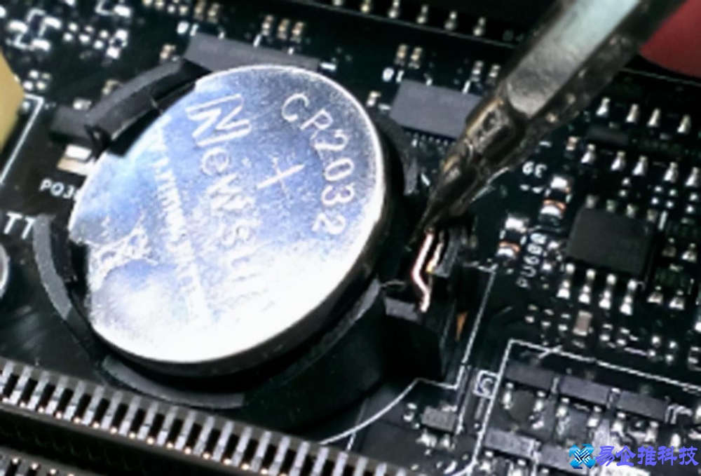 显示屏黑屏怎么办？显示屏黑屏无信号解决方法