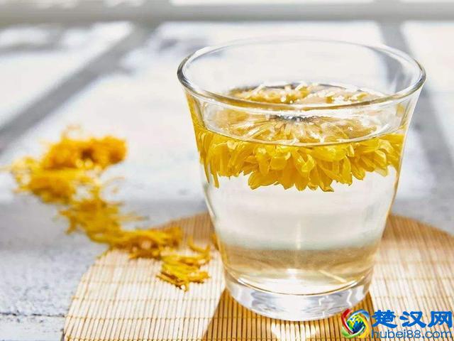 常喝菊花茶有5大功效和作用，哪些人群不宜饮用菊花茶？