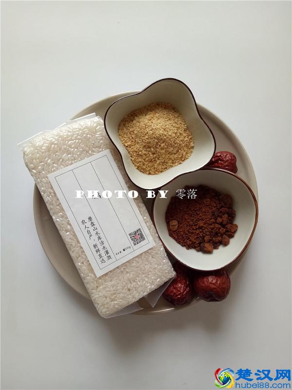 月经量少？别大意！多吃这2种“红色食物”，排除子宫垃圾