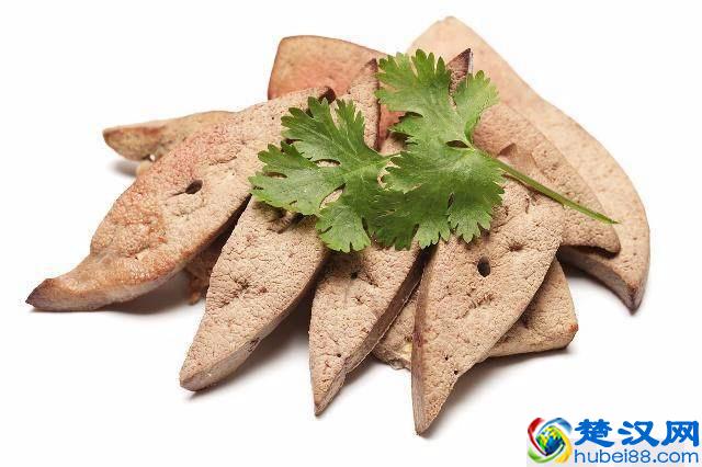 备孕女人别错过，这4类食物有效“促排卵”，着急怀孕的要多吃！