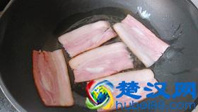 培根海鲜锅的做法,培根海鲜锅的家常做法