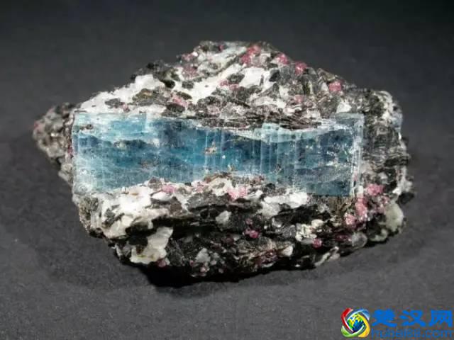 常见变质岩标本及构成矿物详细说明