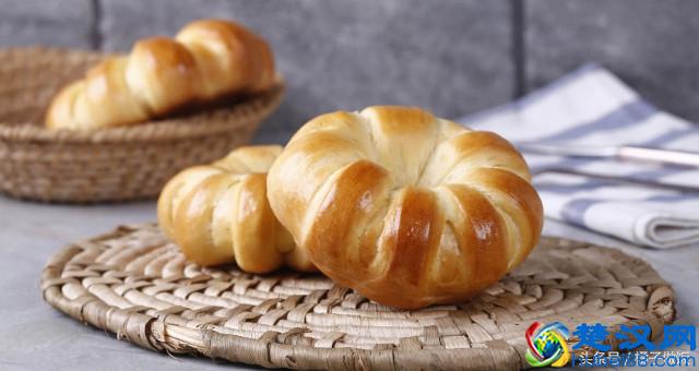 面包的50种做法大全，松软香甜有嚼劲，营养丰富有弹性，太棒啦！