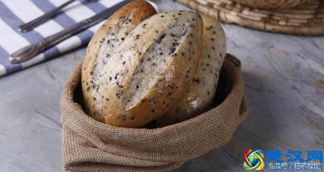 面包的50种做法大全，松软香甜有嚼劲，营养丰富有弹性，太棒啦！