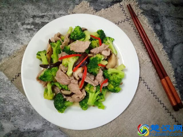 史上最好吃的香菇19种做法，口感细腻鲜香入味，全家人都爱吃！