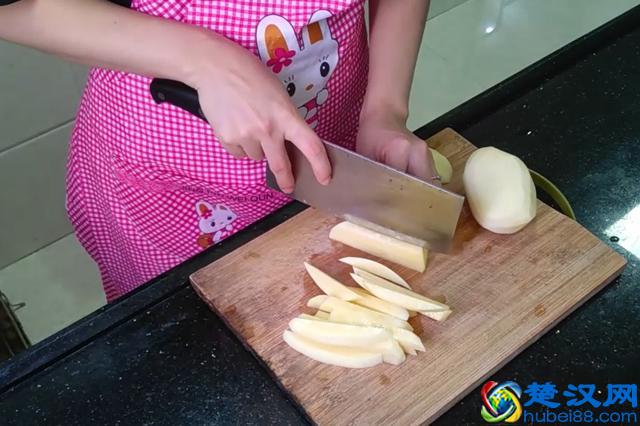 自制肯德基薯条，又香又脆，好吃到停不下来！