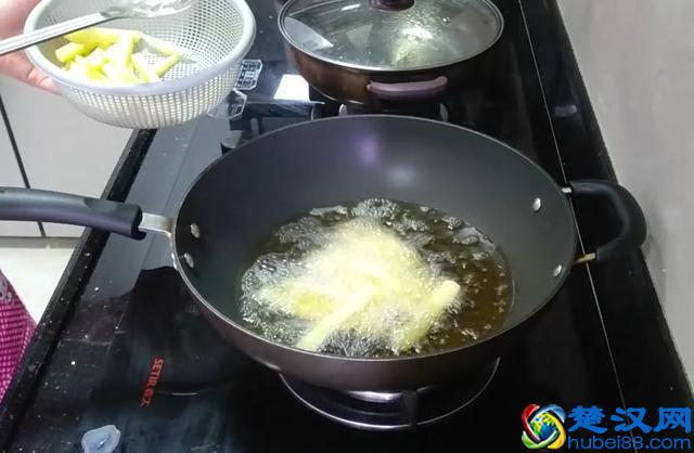 自制肯德基薯条，又香又脆，好吃到停不下来！