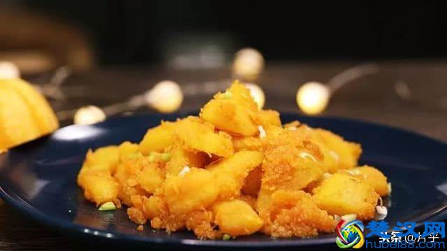 酥香咸蛋黄焗南瓜，诱人美味自己做！