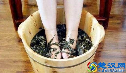 身体湿气重的5个信号，你中了几个？教你4招快速排湿！