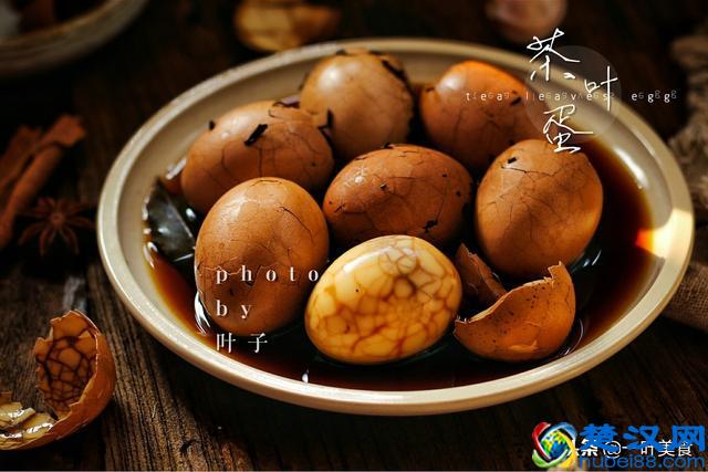 “大陆人民吃不起的茶叶蛋”，在家煮一锅，香味浓郁，好吃极了！