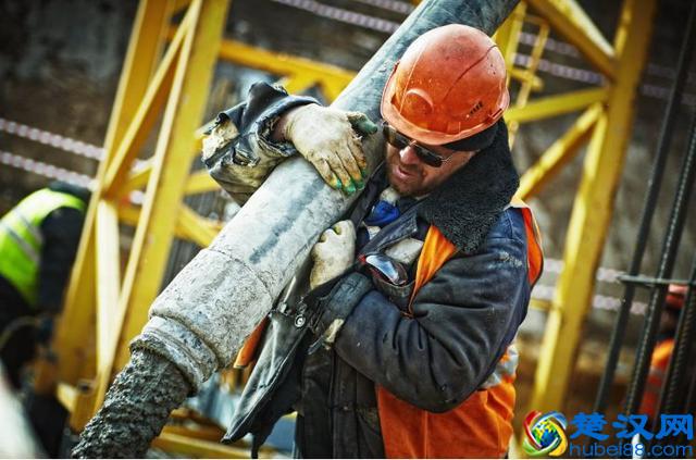 人均寿命延长，养老金缺口变大！养老金真够你养老？