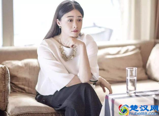 “腿粗”的女人，想要减肥瘦腿，希望你先改掉这3个“习惯”！