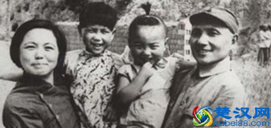 震惊！邓小平一生大起大落的传奇故事，敬仰！