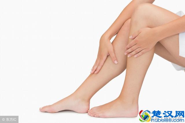 小腿静脉曲张竟藏着致命危险！哪种治疗方法能彻底去除静脉曲张？