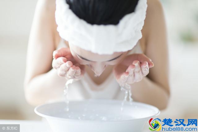 过敏后脸又红又痒，该怎么解决呢？按照这4点慢慢来