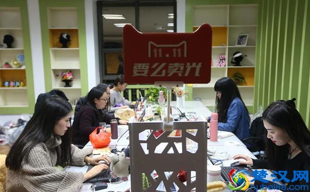 新手开淘宝店很难赚钱？来听听月入20000的卖家是怎么说的