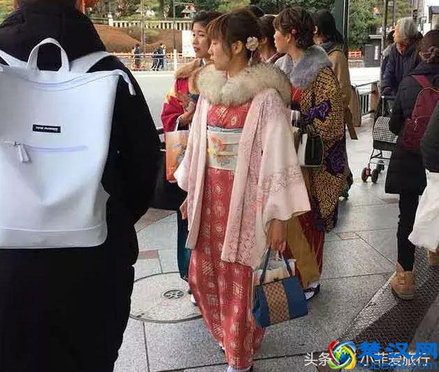 日本街道为什么那么干净，印度游客说出大实话：他们是被逼出来的