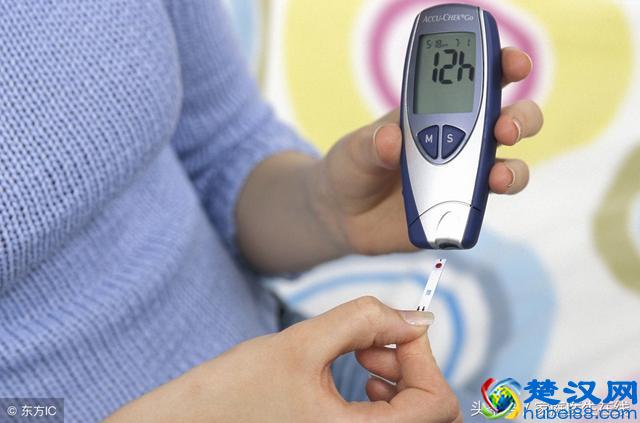 鱼油可助降血脂，但对这3类患者来说，还是少吃为妙