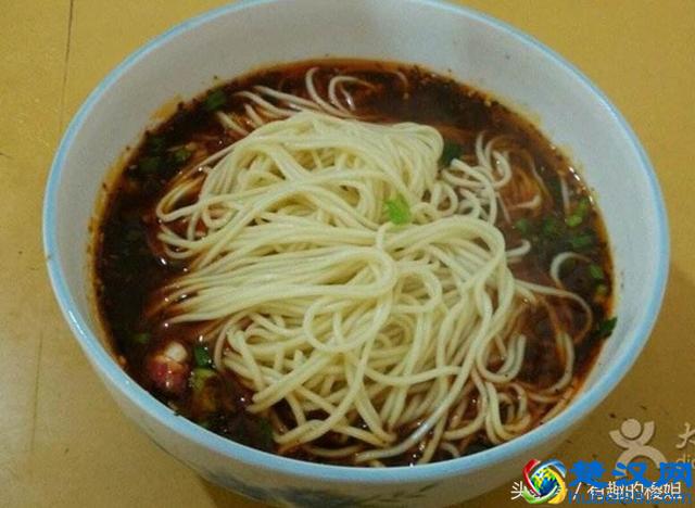 网传最火的重庆小面前50强榜单，我想挨个吃个遍（干货）