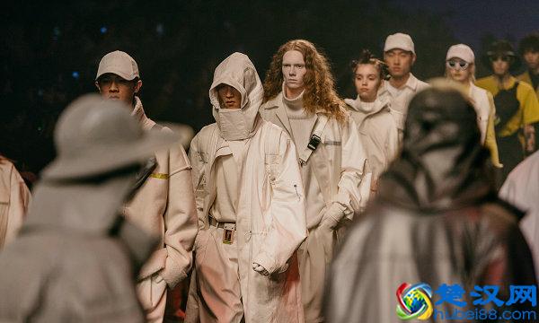 中国十大最受欢迎潮牌？不排名，但这十个中国潮牌销量可以证明！