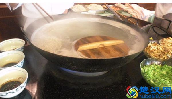 锅盖面为什么叫锅盖面？解密镇江锅盖面的由来