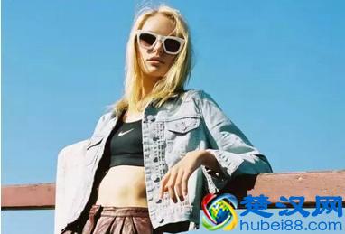 运动Bra搭配外套盘点