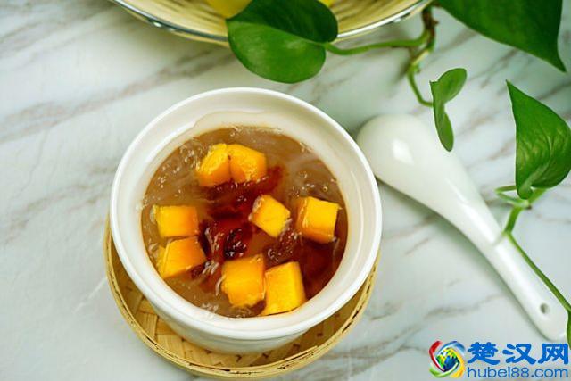 养颜滋补佳品燕窝，怎么做零失败？一次炖煮成功，掌握这六条技巧