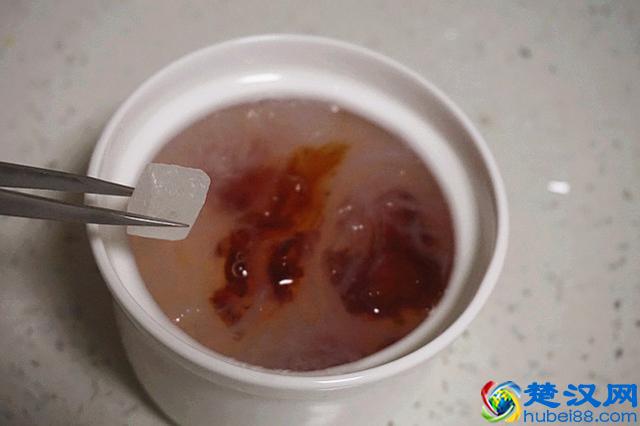 养颜滋补佳品燕窝，怎么做零失败？一次炖煮成功，掌握这六条技巧