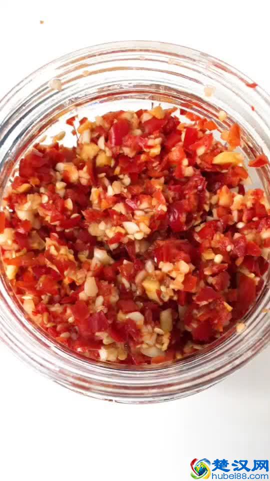 自制剁椒酱，方法简单特别好吃，学会绝不会再去外头买