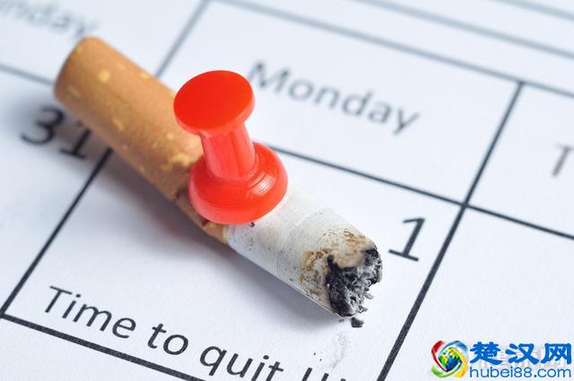 医生提醒：戒烟其实很简单，牢记这2个妙招，想不成功都很难！