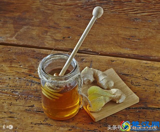 脸上长老年斑影响美观怎么办？不妨试试这四个方法