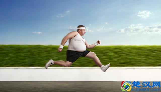 腹部太大原来是内脏脂肪惹的，3个办法教你减下来