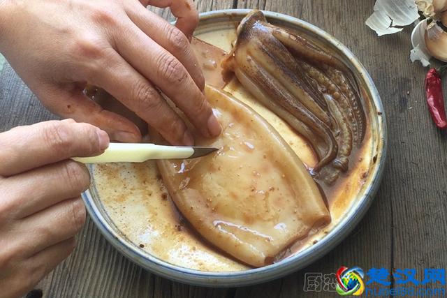 鱿鱼哪些部位能吃,哪些不能吃,怎样正确的处理一只鱿鱼