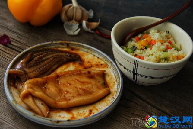 鱿鱼哪些部位能吃,哪些不能吃,怎样正确的处理一只鱿鱼