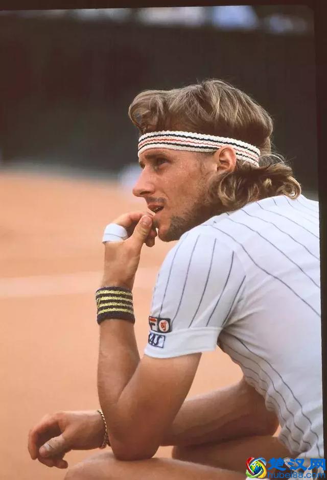 FILA斐乐作为安踏最重要的增长引擎，是怎么火起来的？