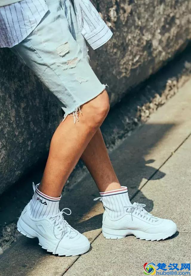 FILA斐乐作为安踏最重要的增长引擎，是怎么火起来的？