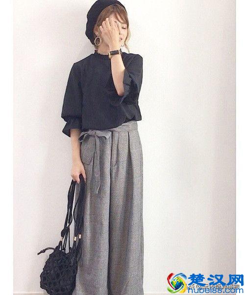 格子衣服配什么裤子好看，秋冬格子搭配技巧
