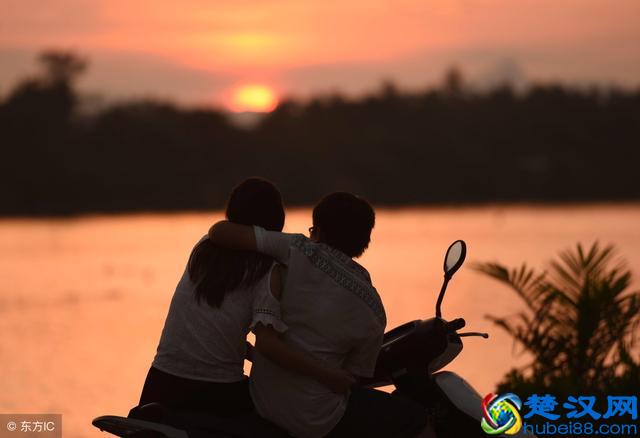 马云告诉你:如何把梳子卖给和尚!