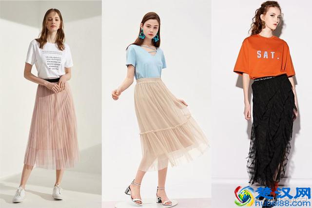 短袖T恤搭配这几类裙子，让你时髦又吸睛