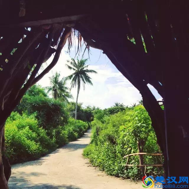 Summer-“巴厘”在印尼语的意思是“再回来”