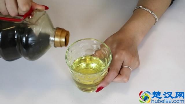 担心买到地沟油？教你一招，这样鉴别，再也不会买到假油了