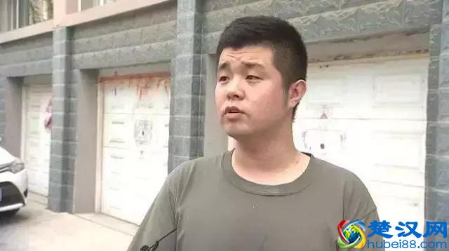 中国军人为什么令人肃然起敬！看完这几张图，你就全明白了……