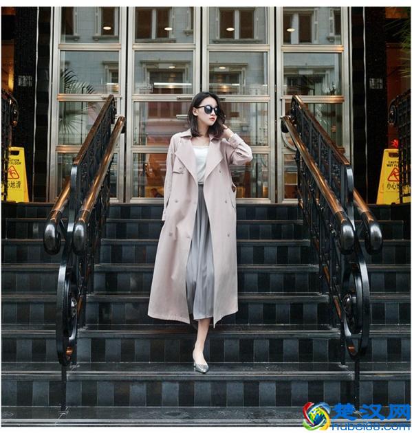 少女粉！配什么颜色的裤子——时髦又好看！