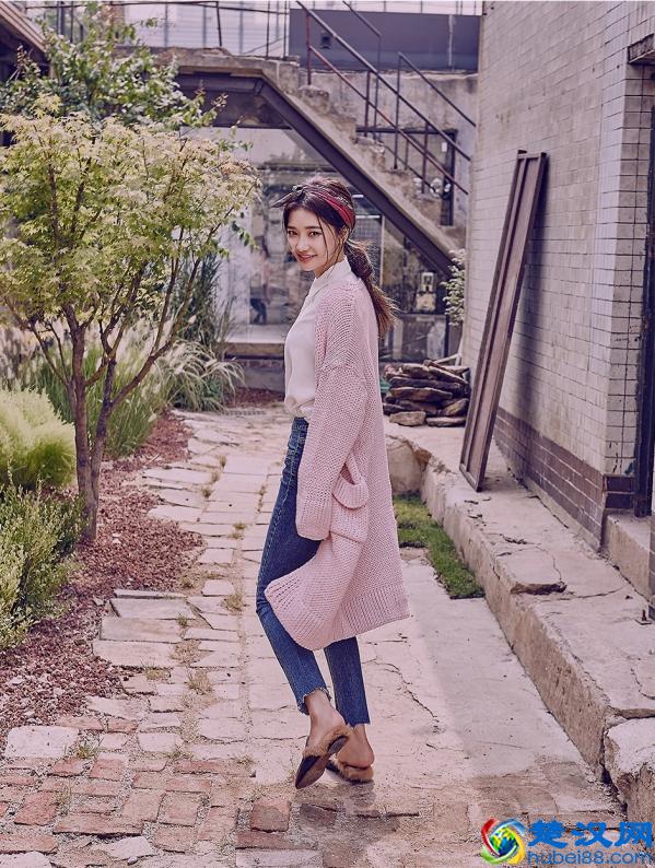 粉色衣服配什么颜色的裤子 时髦又好看