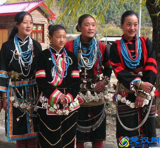 盘点中国人口最少的五个少数民族